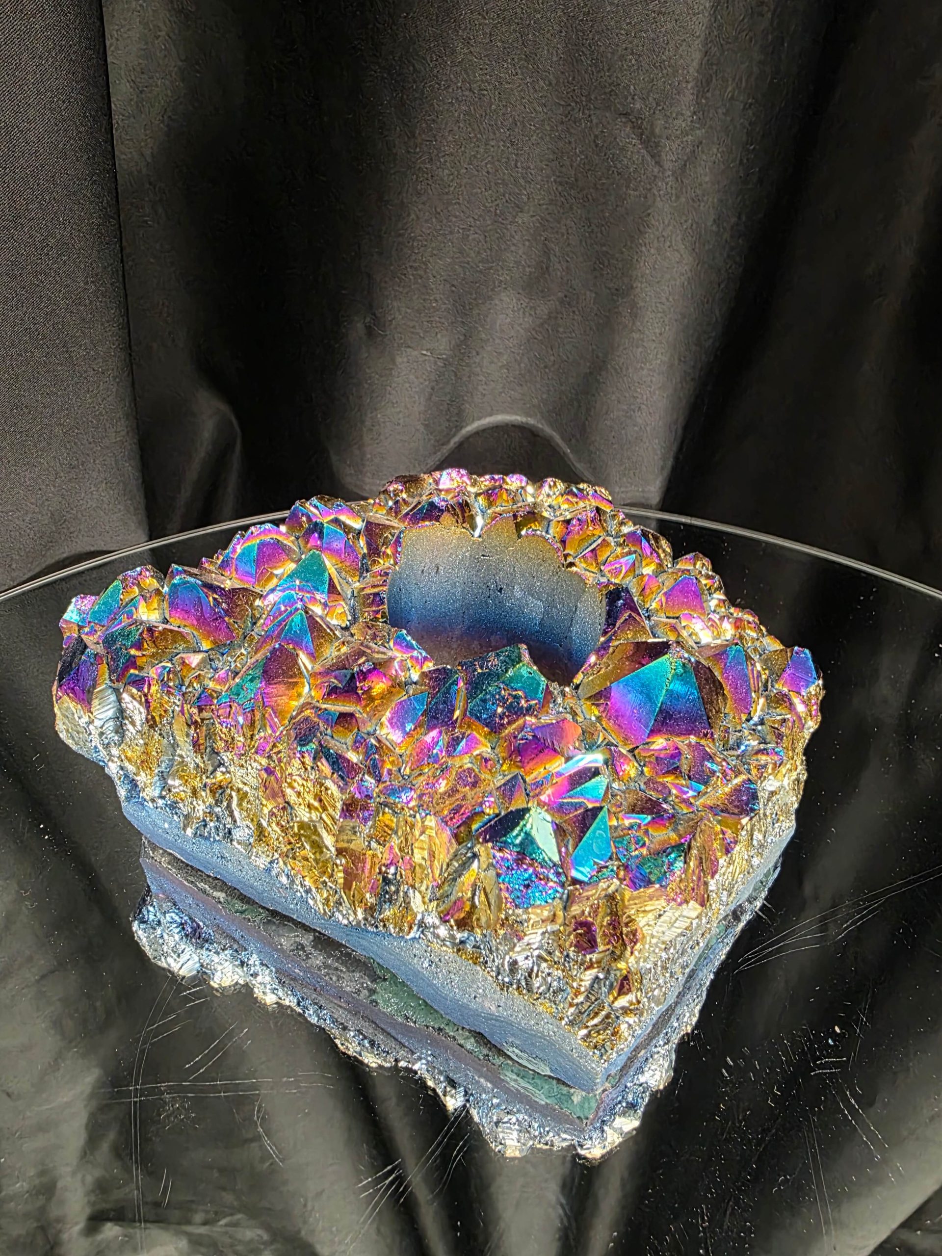 Rainbow Quartz Candle No. 4 Aura, Titanium, Point, Cluster, Gemstone Tealight Holder 969g H5.5xW15xD12cm - Image 2