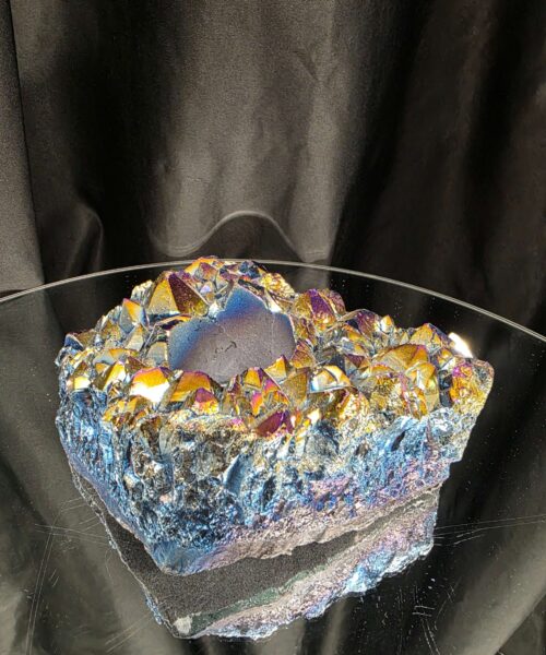 Rainbow Quartz Candle No. 4 Aura, Titanium, Point, Cluster, Gemstone Tealight Holder 969g H5.5xW15xD12cm - Image 4