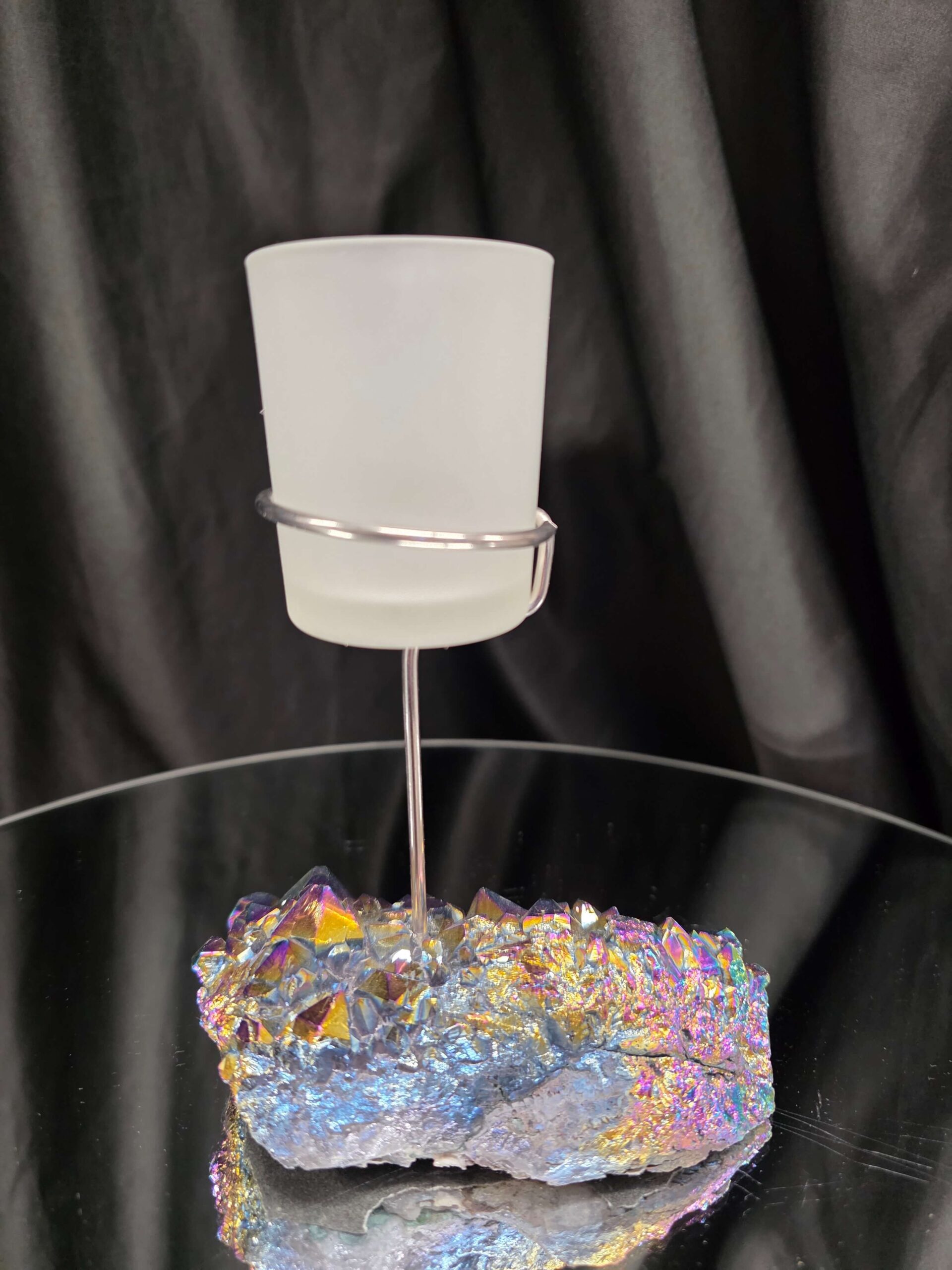 Premium A Grade Rainbow Candle No. 2 Quartz Cluster Druzy / 1 Cup Tealight Holders 503g H16.5xW12.5xD8cm - Image 2