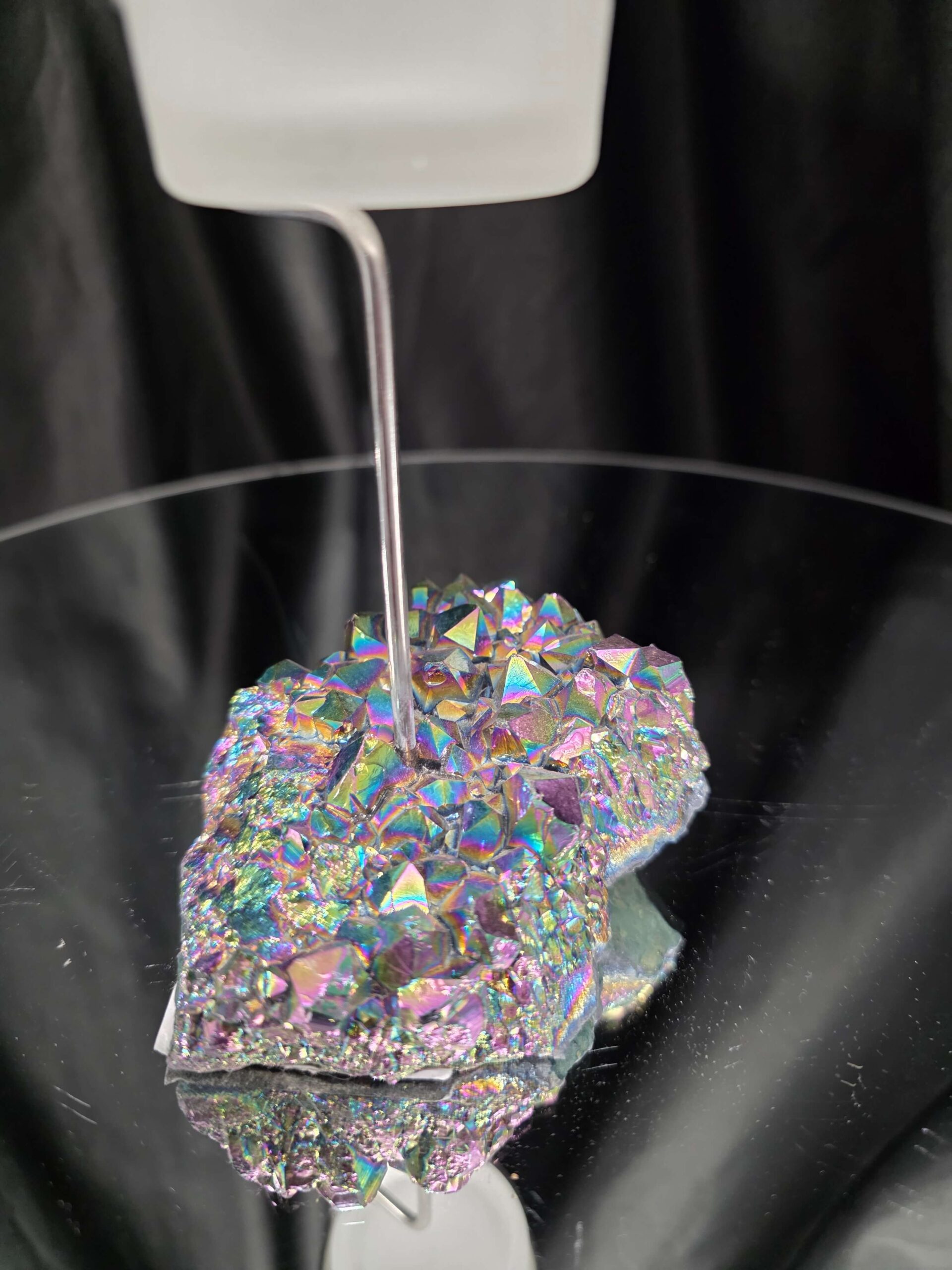 Premium A Grade Rainbow Candle No. 3 Quartz Cluster Druzy / 1 Cup Tealight Holders 392g H17xW10xD9cm - Image 9