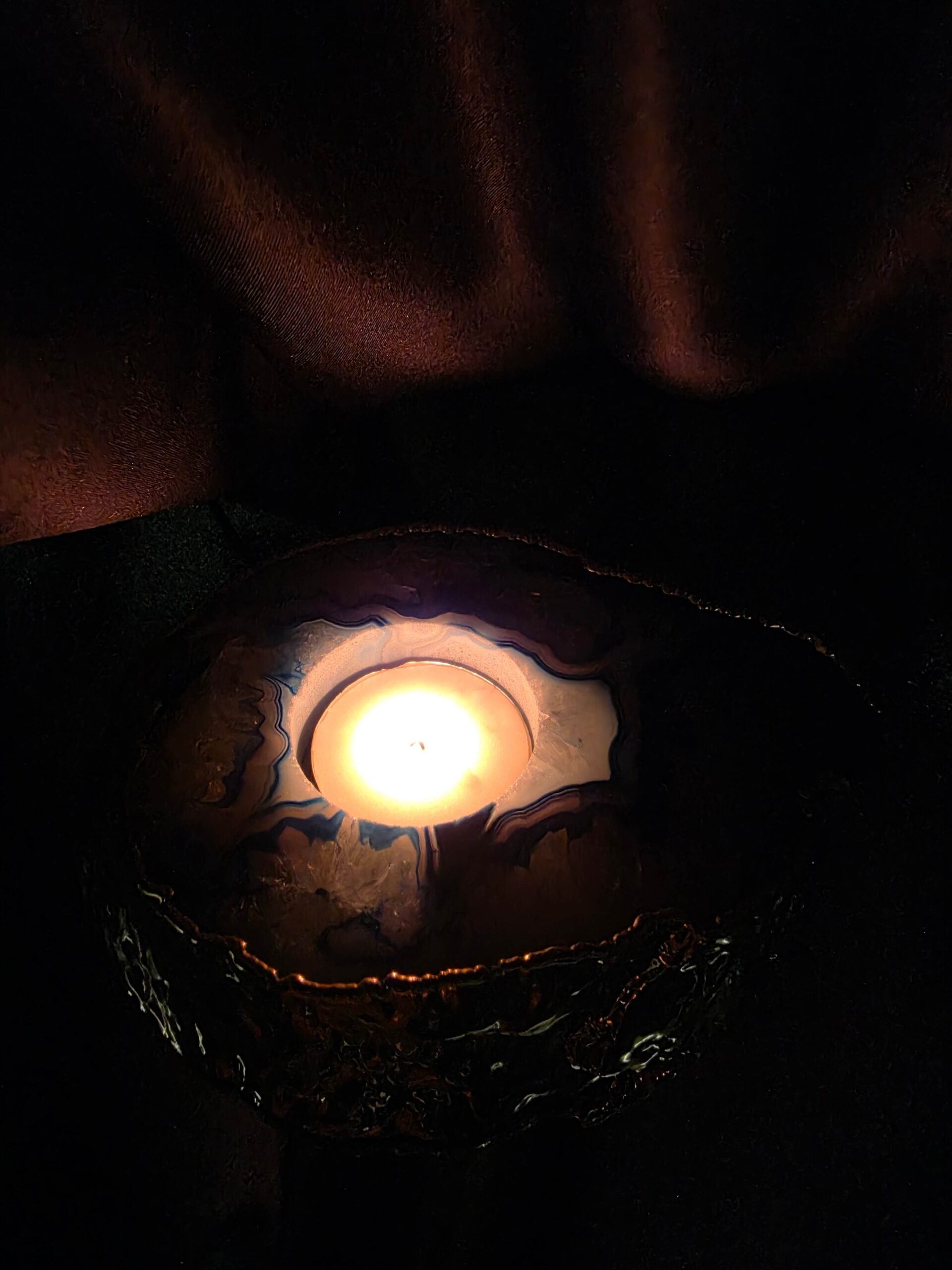 Large Teal Agate Slice Candle 2 Handpicked Quartz Gold Gilded 24ct Tealight Holder Ornament 511g H2xW13xD10.5cm - Image 10