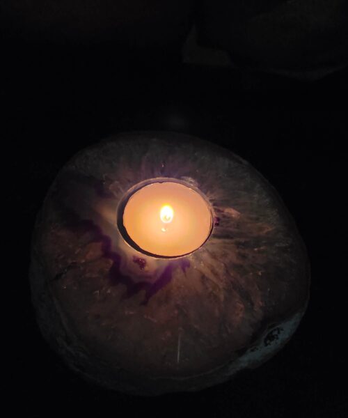 Purple Agate Slice 1 Handpicked 485g H2xW12xD11cm Microcrystalline Quartz Tealight Candle Holder Ornament - Image 7