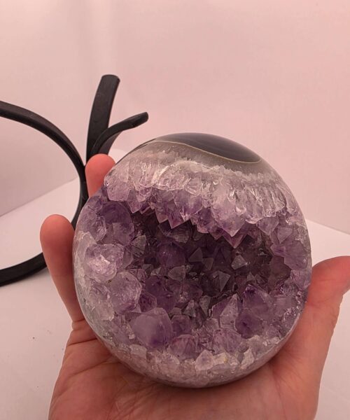 Large Amethyst Sphere 17, Premium Grade Purple Quartz Geode Crystal 1.051g – 8.5cm Diameter - Image 6