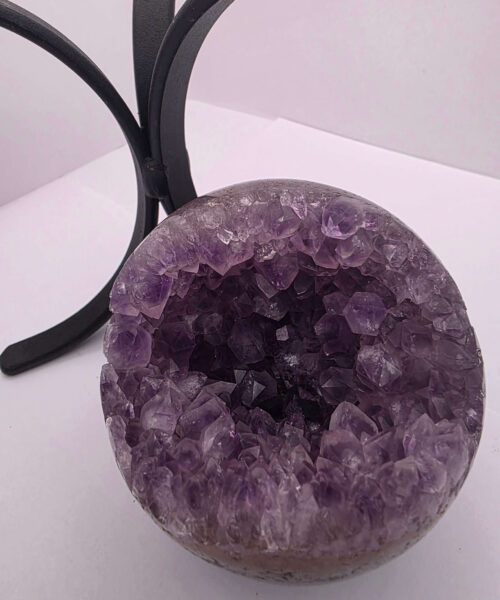 Large Amethyst Sphere 18, Premium Grade Purple Quartz Geode Crystal 902g – 8.5cm Diameter - Image 9
