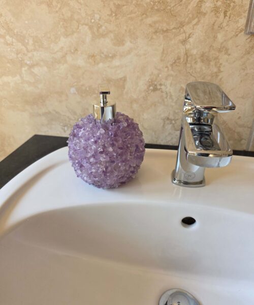 Luxury Amethyst Crystal Soap Dispenser with Chrome Pump 500g H14xW10xD10cm - Image 4
