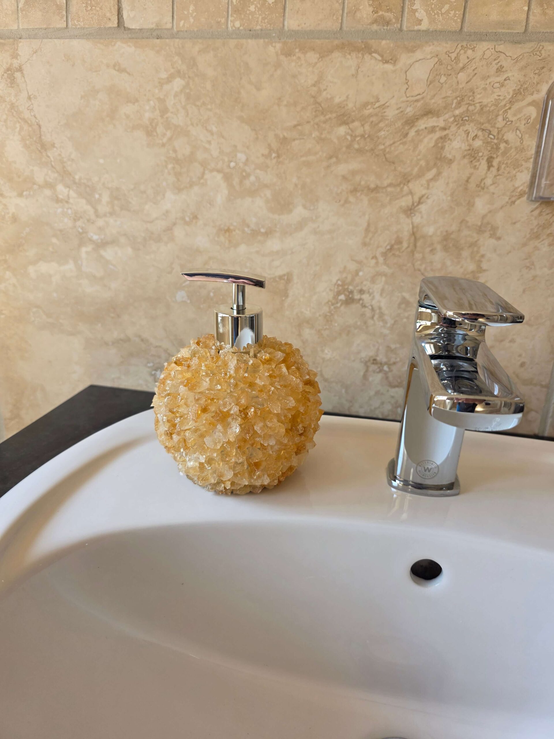 Luxury Citrine Crystal Soap Dispenser with Chrome Pump 500g H14xW10xD10cm - Image 4