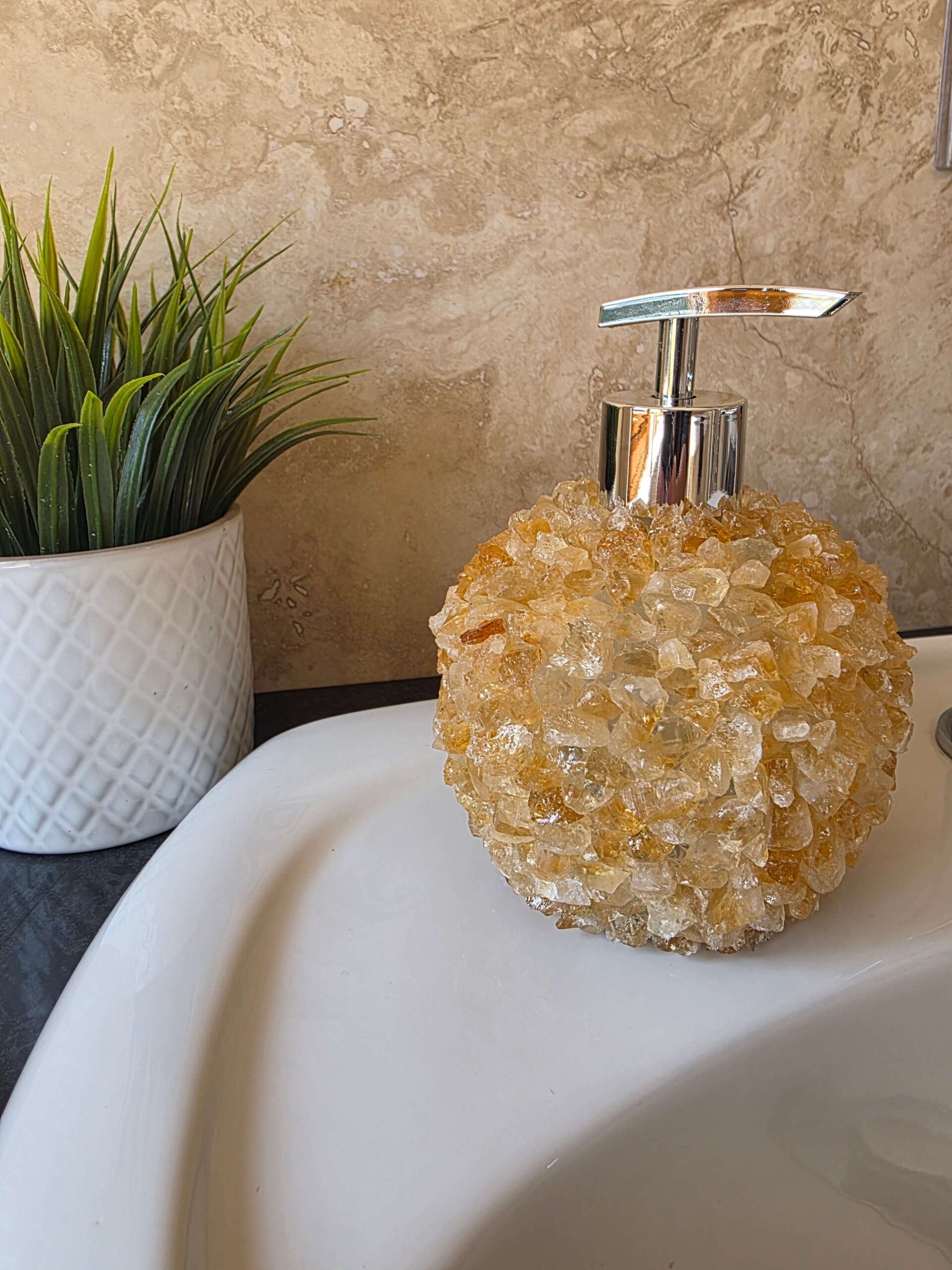 Luxury Citrine Crystal Soap Dispenser with Chrome Pump 500g H14xW10xD10cm - Image 7