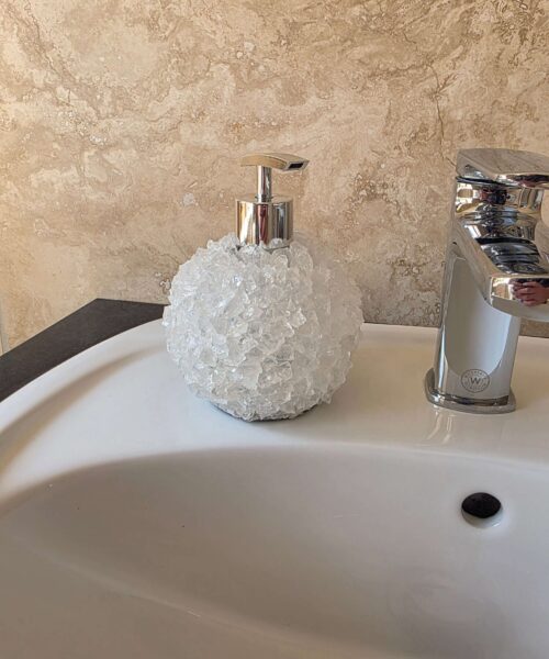 Luxury Clear Quartz Crystal Soap Dispenser with Chrome Pump 500g H14xW10xD10cm - Image 3