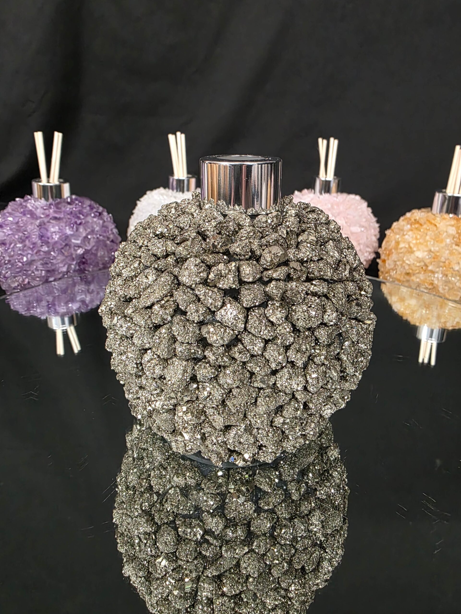 Luxury Pyrite Crystal Reed Diffuser with Chrome Collar 750g H11xW10xD10cm - Image 2