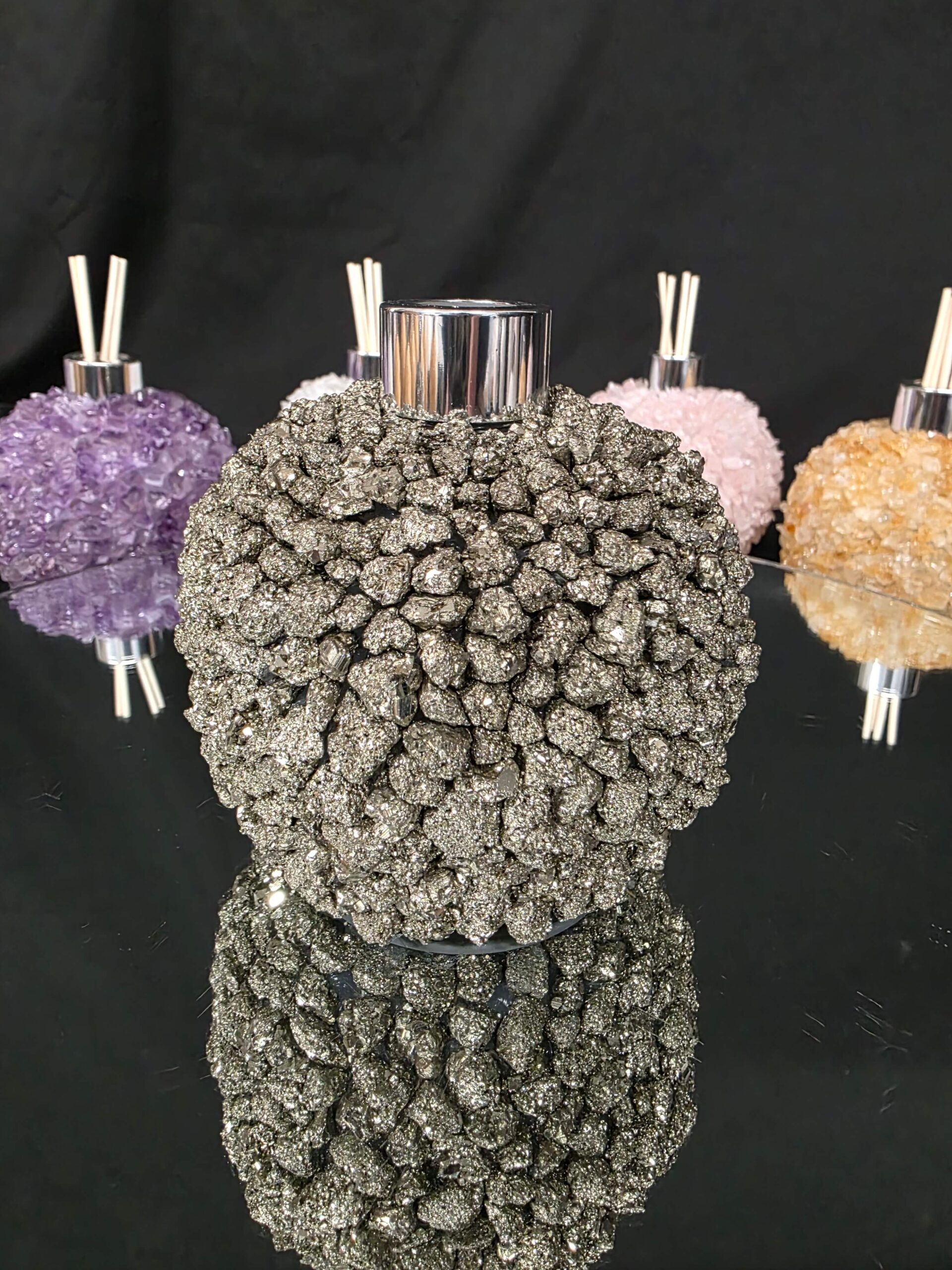 Luxury Pyrite Crystal Reed Diffuser with Chrome Collar 750g H11xW10xD10cm - Image 3
