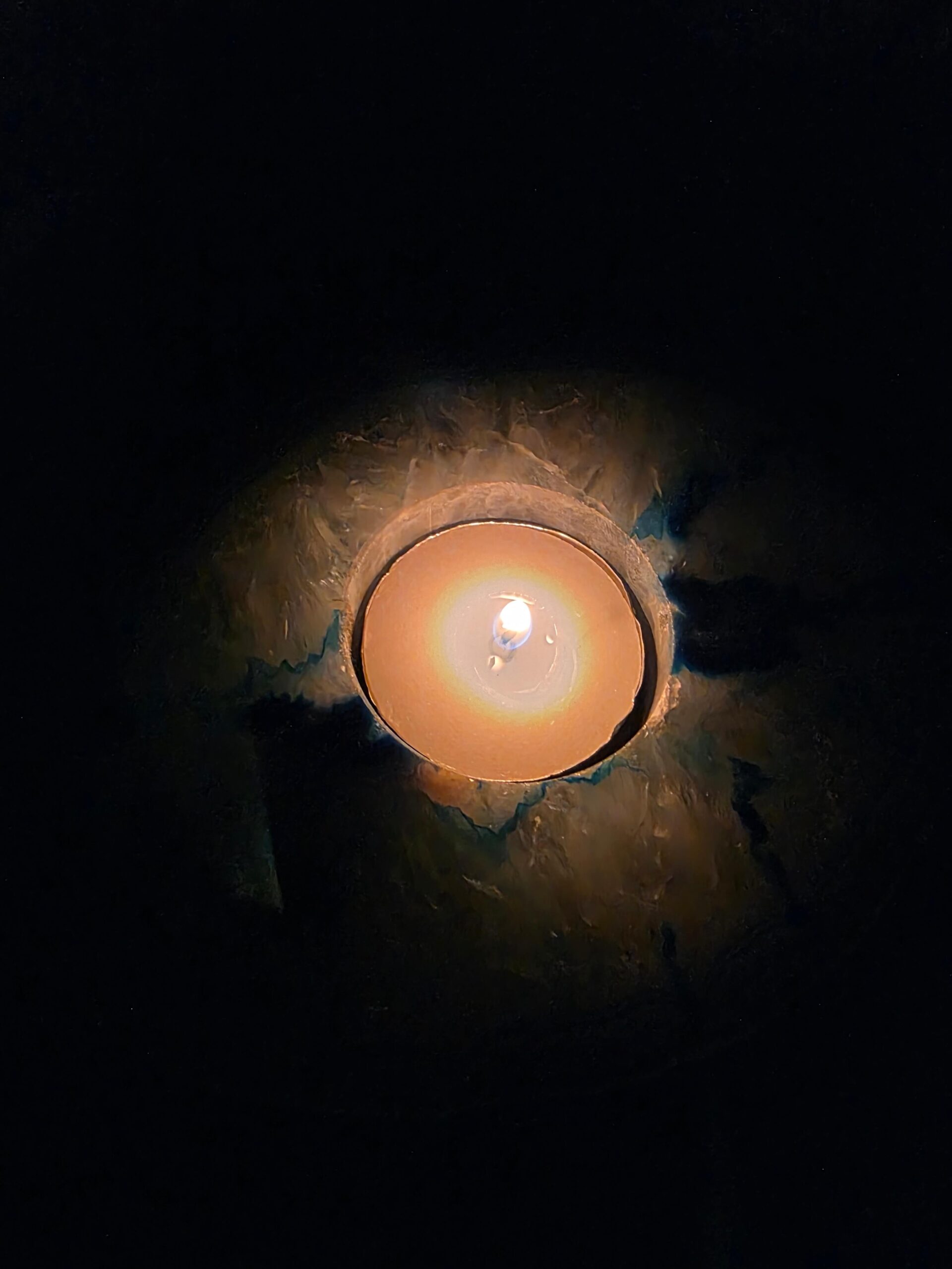 Teal Agate Slice Candle 1 Handpicked 401g H2xW12xD10cm Microcrystalline Quartz Tealight Holder Ornament - Image 10