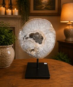 Premium Agate Geode on Stand 11 – 2.189g - H20xW13xD8cm