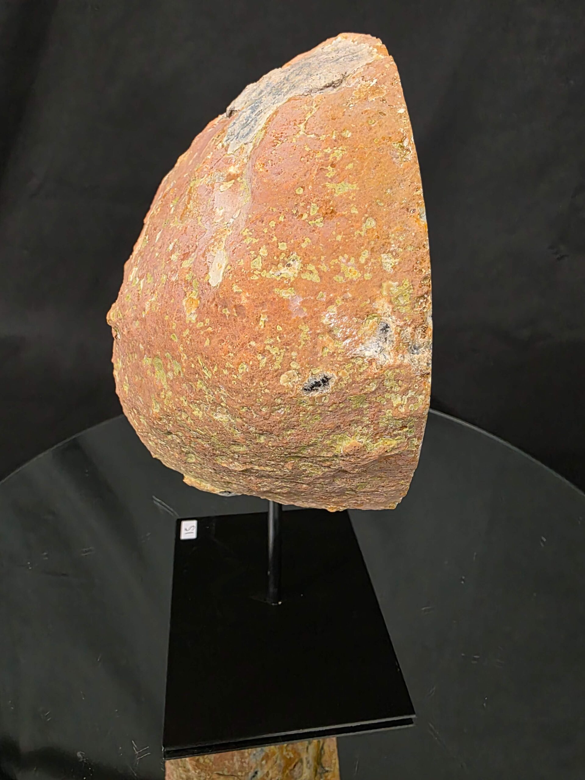 Premium Agate Geode on Stand 15 – 3.094g - H14xW15xD10cm - Image 5