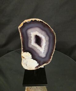 Premium Agate Geode on Stand 16 – 2.221g - H20xW9.5xD10cm - Image 8