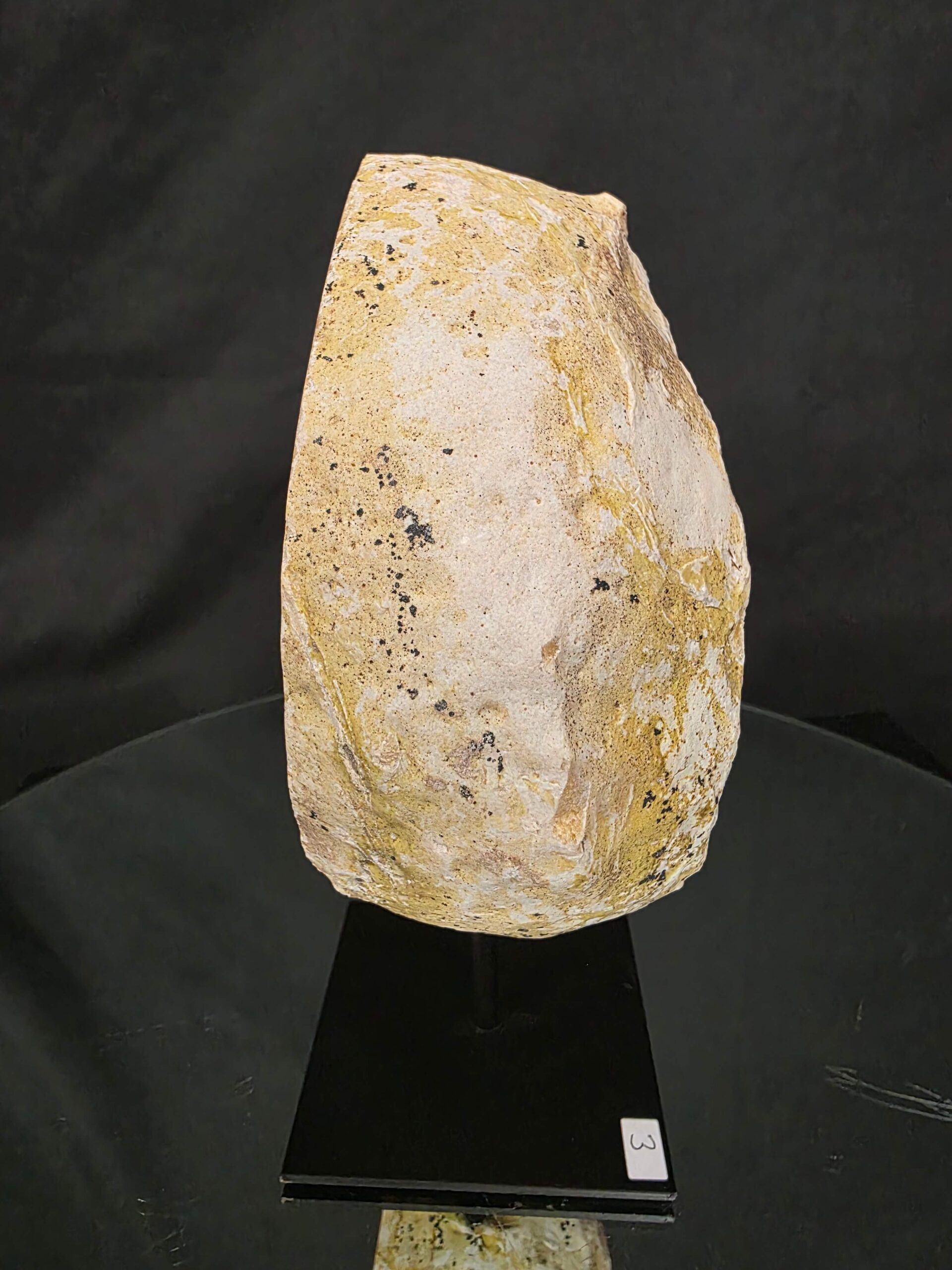 Premium Agate Geode on Stand 3 – 2.002g - H20xW13xD8cm - Image 3