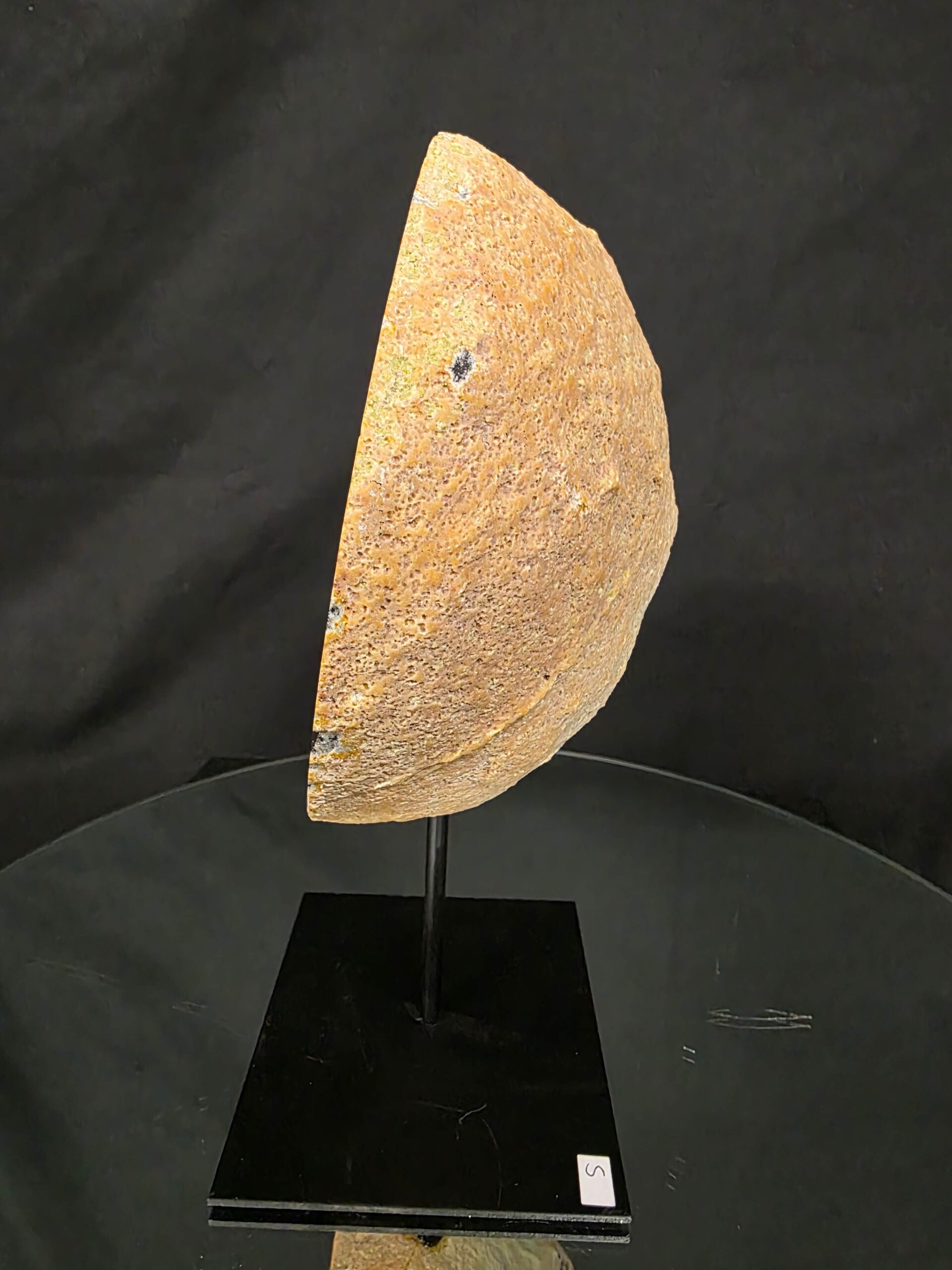 Premium Agate Geode on Stand 5 – 2.922g - H24.5xW17xD10cm - Image 3