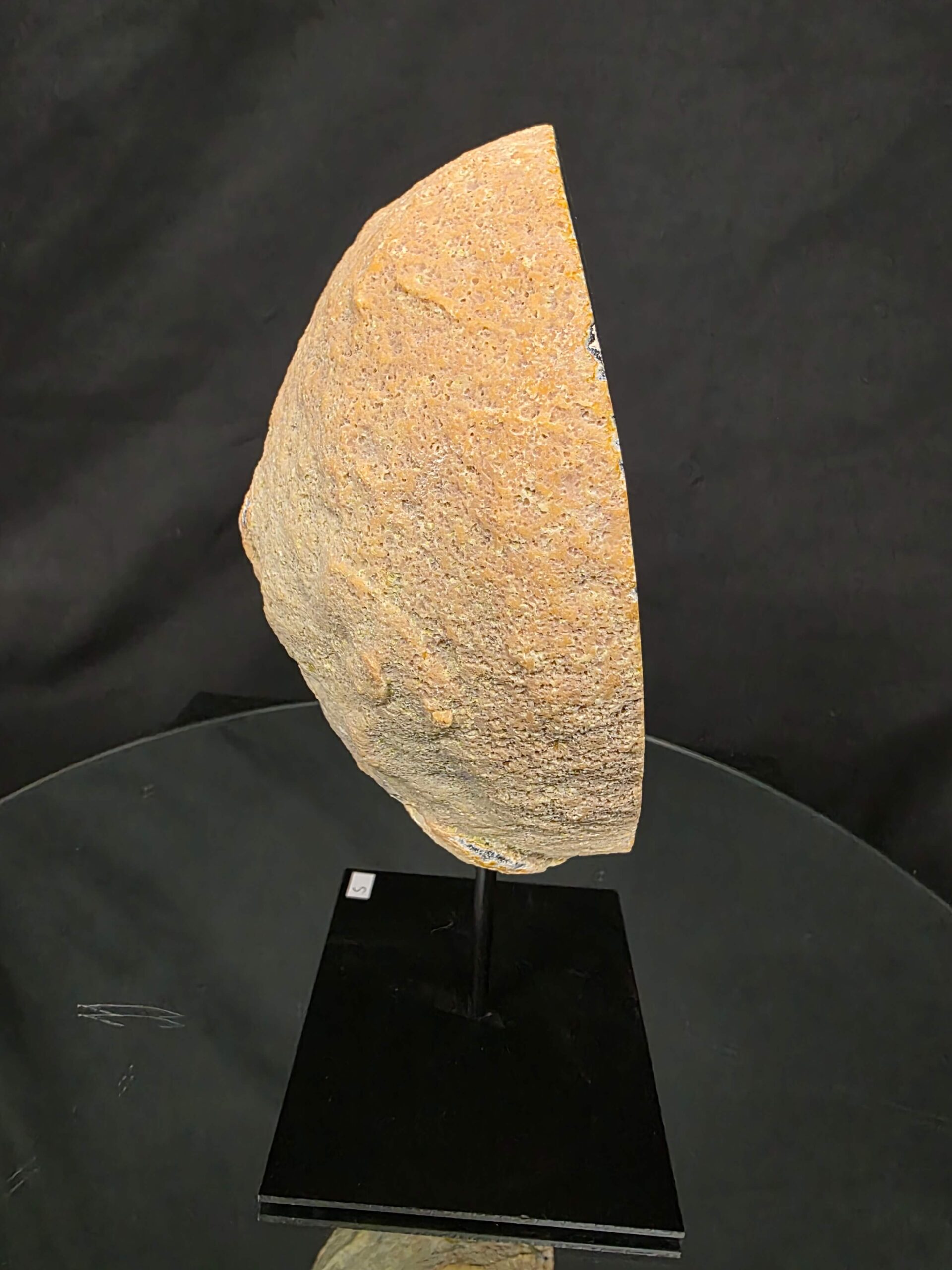 Premium Agate Geode on Stand 5 – 2.922g - H24.5xW17xD10cm - Image 5