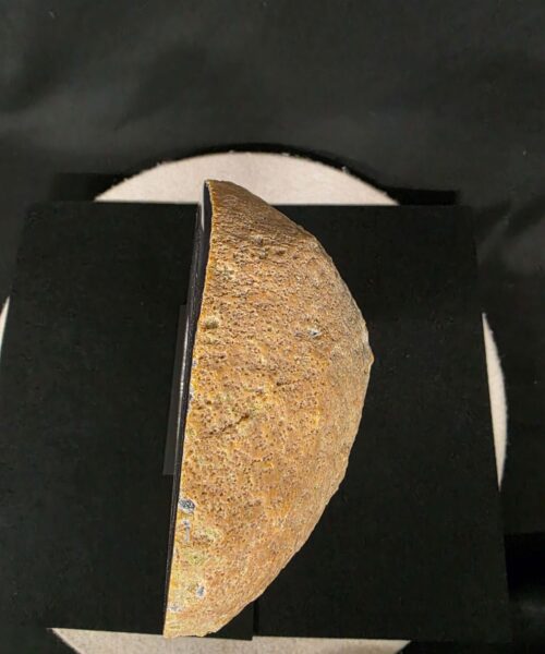 Premium Agate Geode on Stand 5 – 2.922g - H24.5xW17xD10cm - Image 9