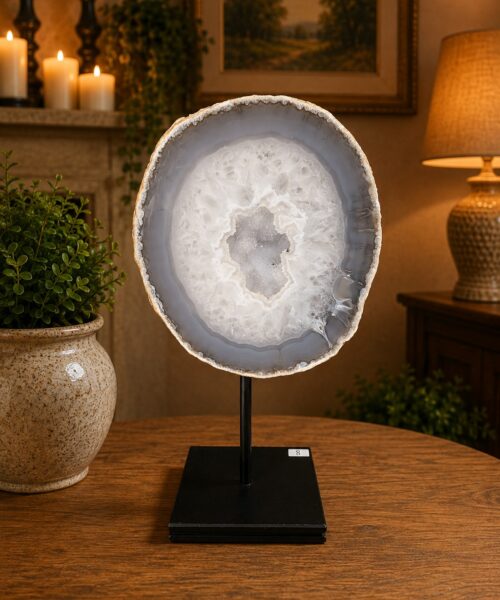 Premium Agate Geode on Stand 8 – 2.071g - H21xW14xD8cm