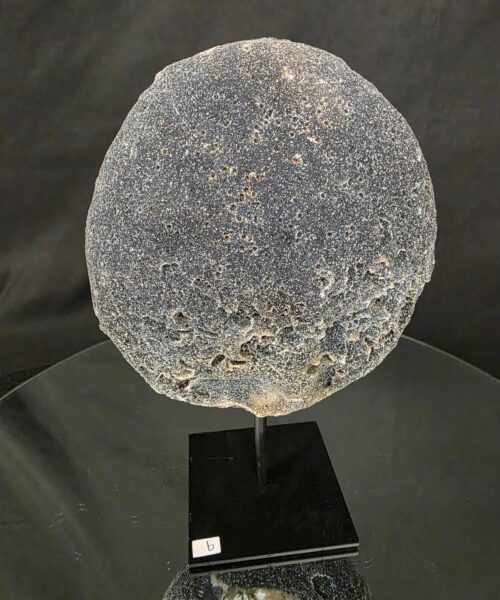 Premium Agate Geode on Stand 9 – 2.223g - H22.5xW15xD8cm - Image 4