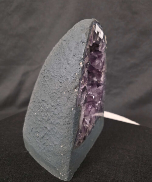 Amethyst Crystal Geode 1142 Premium Queen Grade 6.6kg H23xW19xD13cm - Image 3
