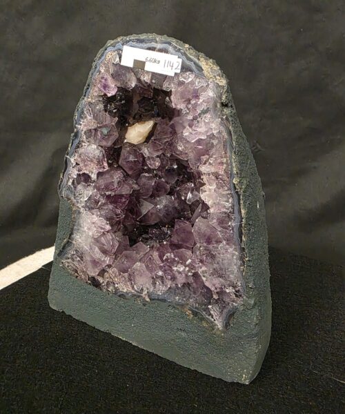 Amethyst Crystal Geode 1142 Premium Queen Grade 6.6kg H23xW19xD13cm - Image 4