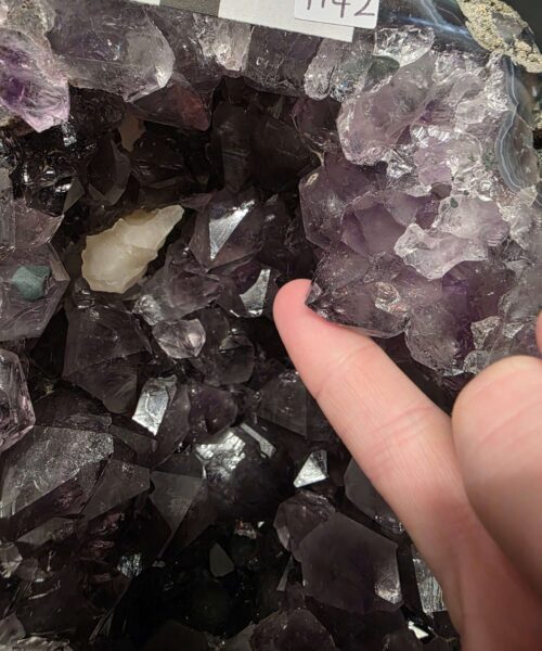 Amethyst Crystal Geode 1142 Premium Queen Grade 6.6kg H23xW19xD13cm - Image 9