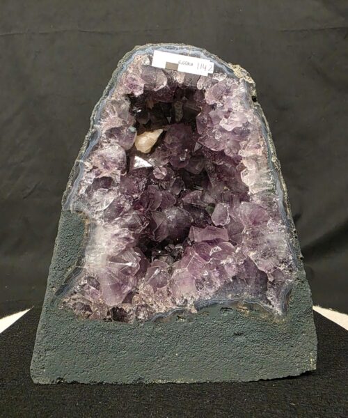 Amethyst Crystal Geode 1142 Premium Queen Grade 6.6kg H23xW19xD13cm - Image 10