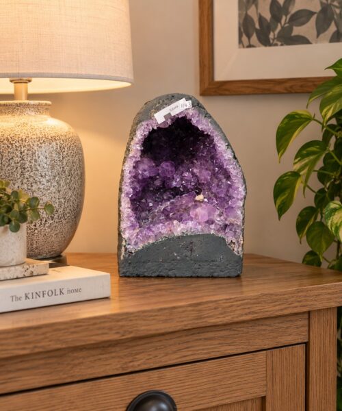Amethyst Crystal Geode 1143 Premium Queen Grade 5.92kg H24xW17xD14cm