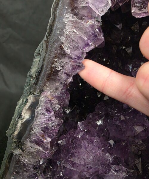 Amethyst Crystal Geode 1144 Premium Queen Grade 9.61kg H25xW25xD14cm - Image 10