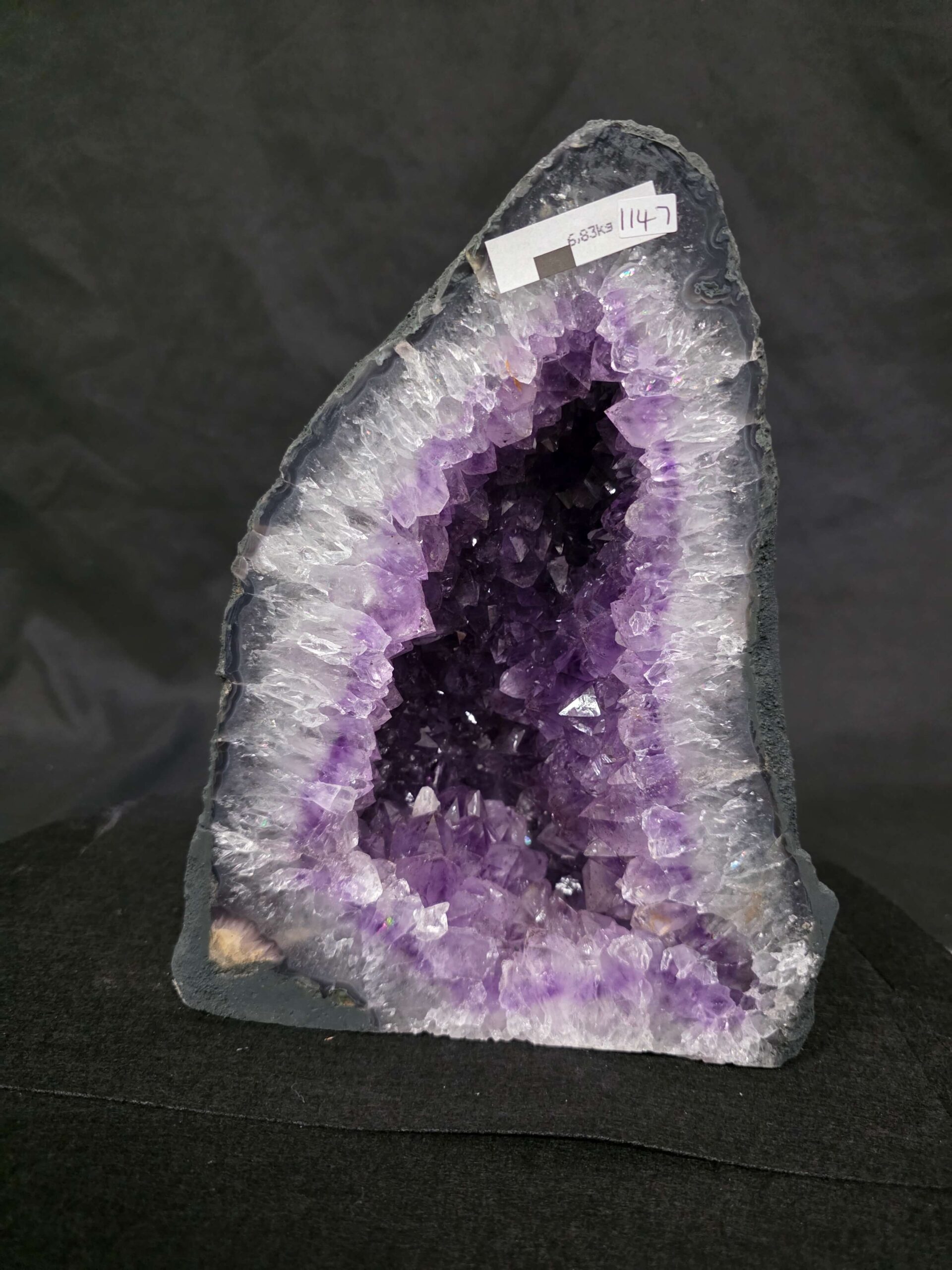 Amethyst Crystal Geode 1147 Premium Queen Grade 6.83kg H25xW19xD15cm - Image 8