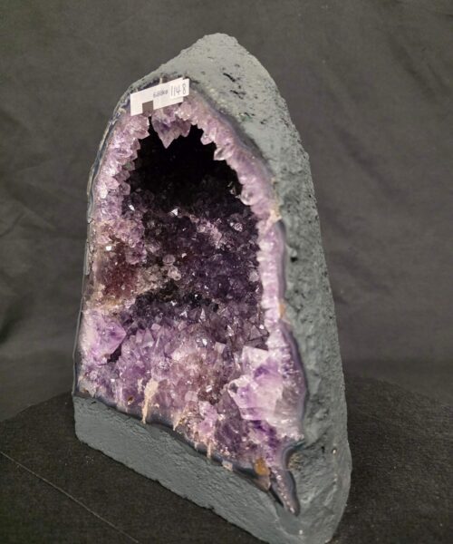 Amethyst Crystal Geode 1148 Premium Queen Grade 6.88kg H28xW19xD13cm - Image 4