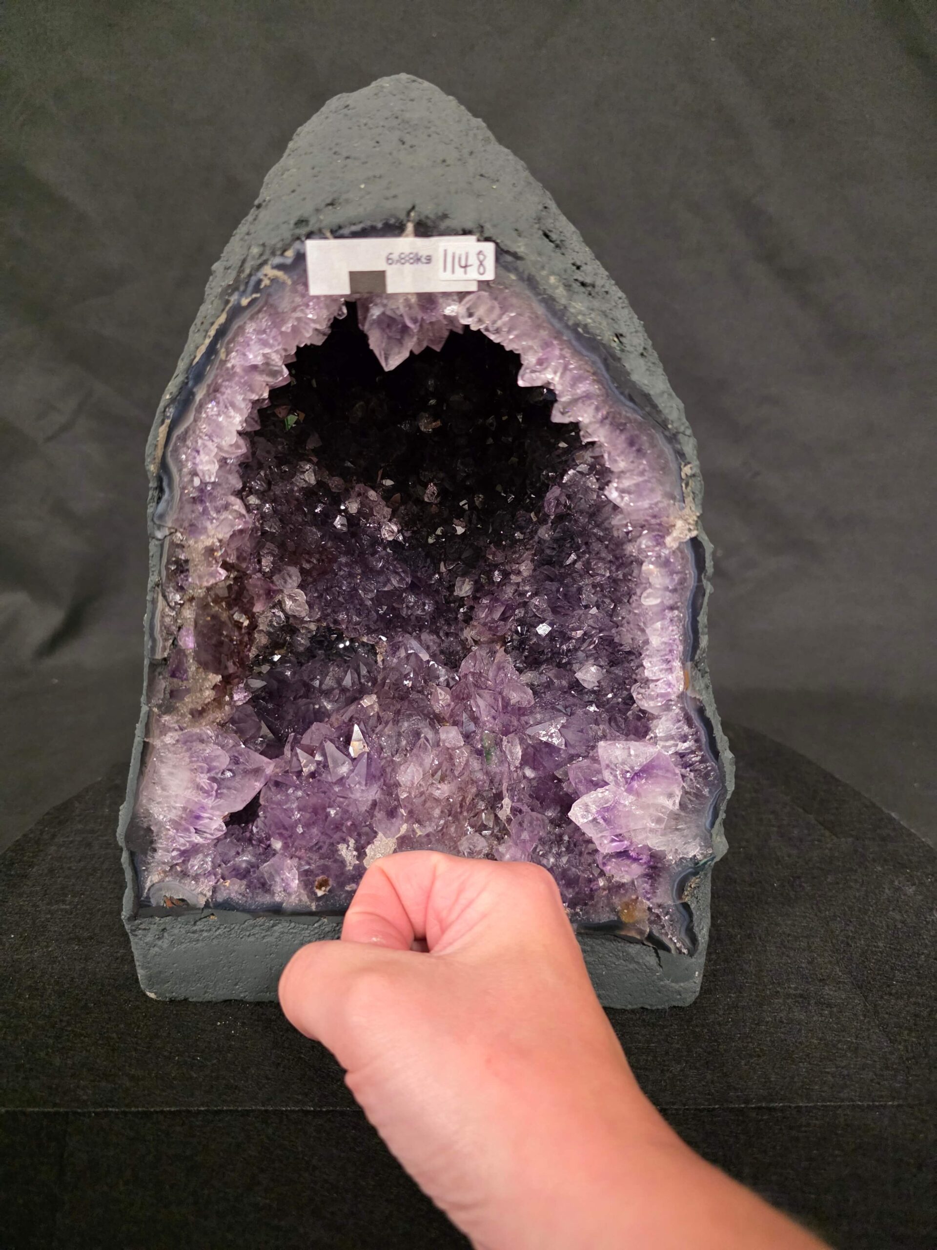 Amethyst Crystal Geode 1148 Premium Queen Grade 6.88kg H28xW19xD13cm - Image 5