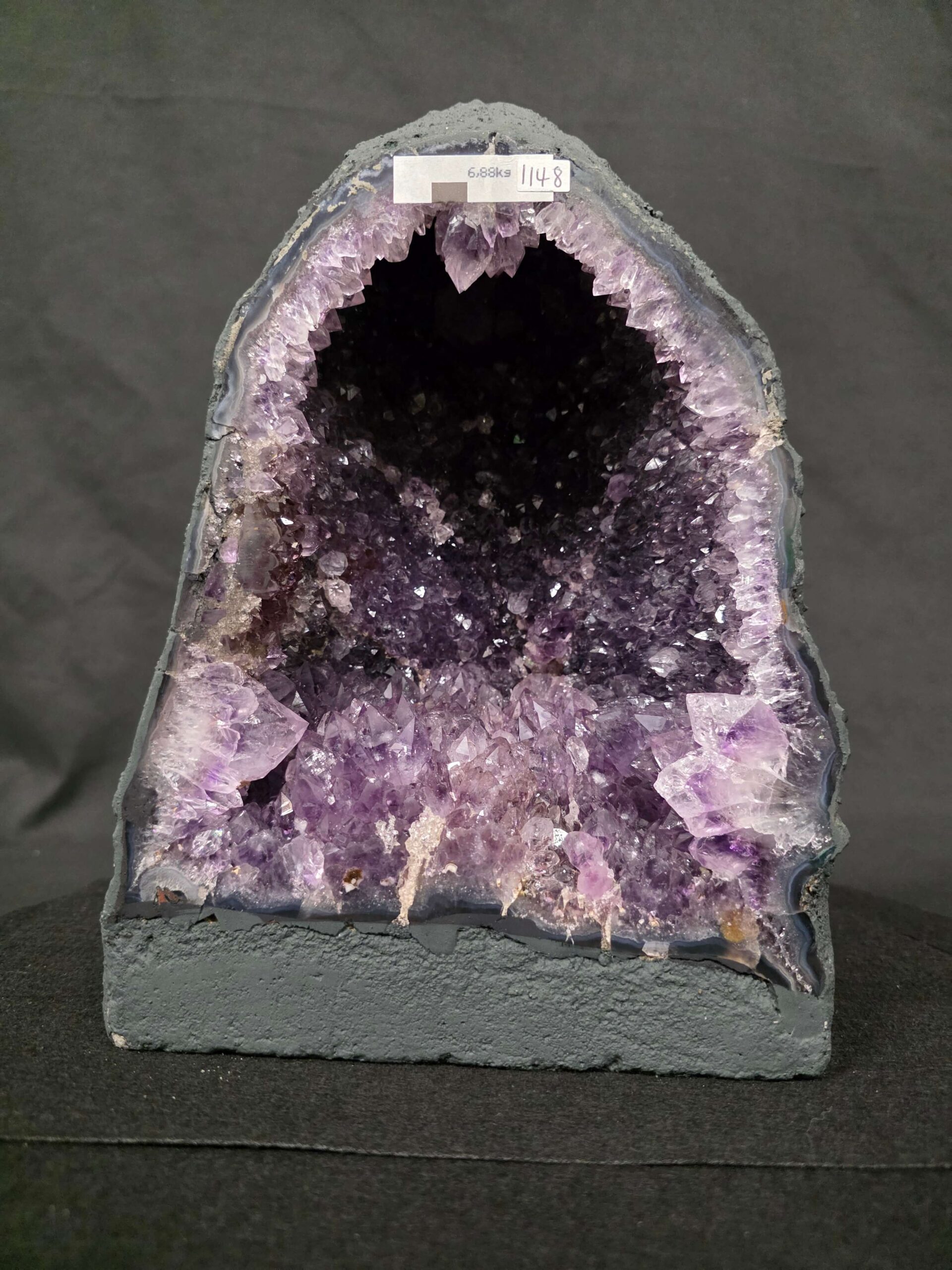 Amethyst Crystal Geode 1148 Premium Queen Grade 6.88kg H28xW19xD13cm - Image 10