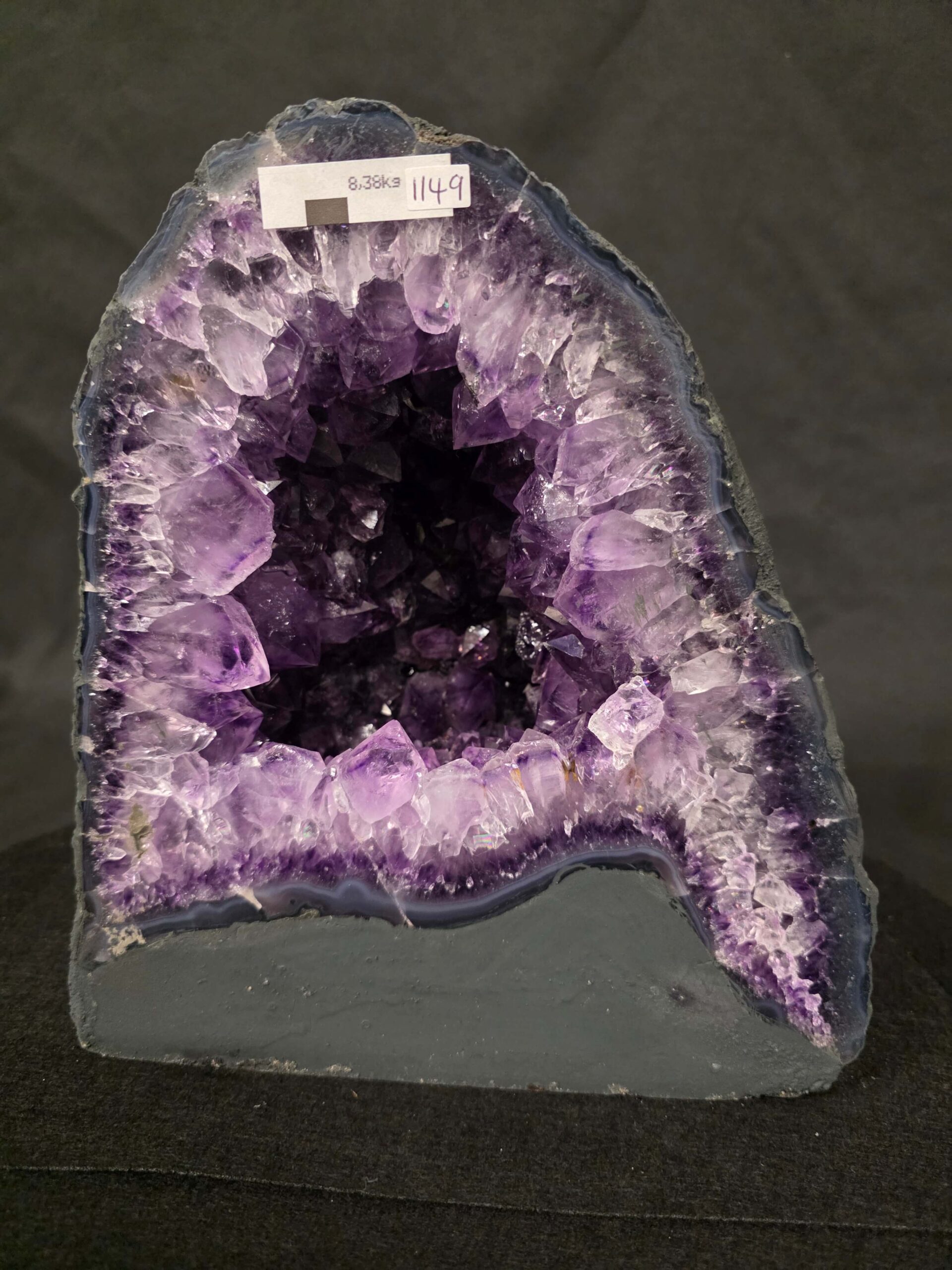 Amethyst Crystal Geode 1149 Premium Queen Grade 8.38kg H23xW21xD16cm - Image 2