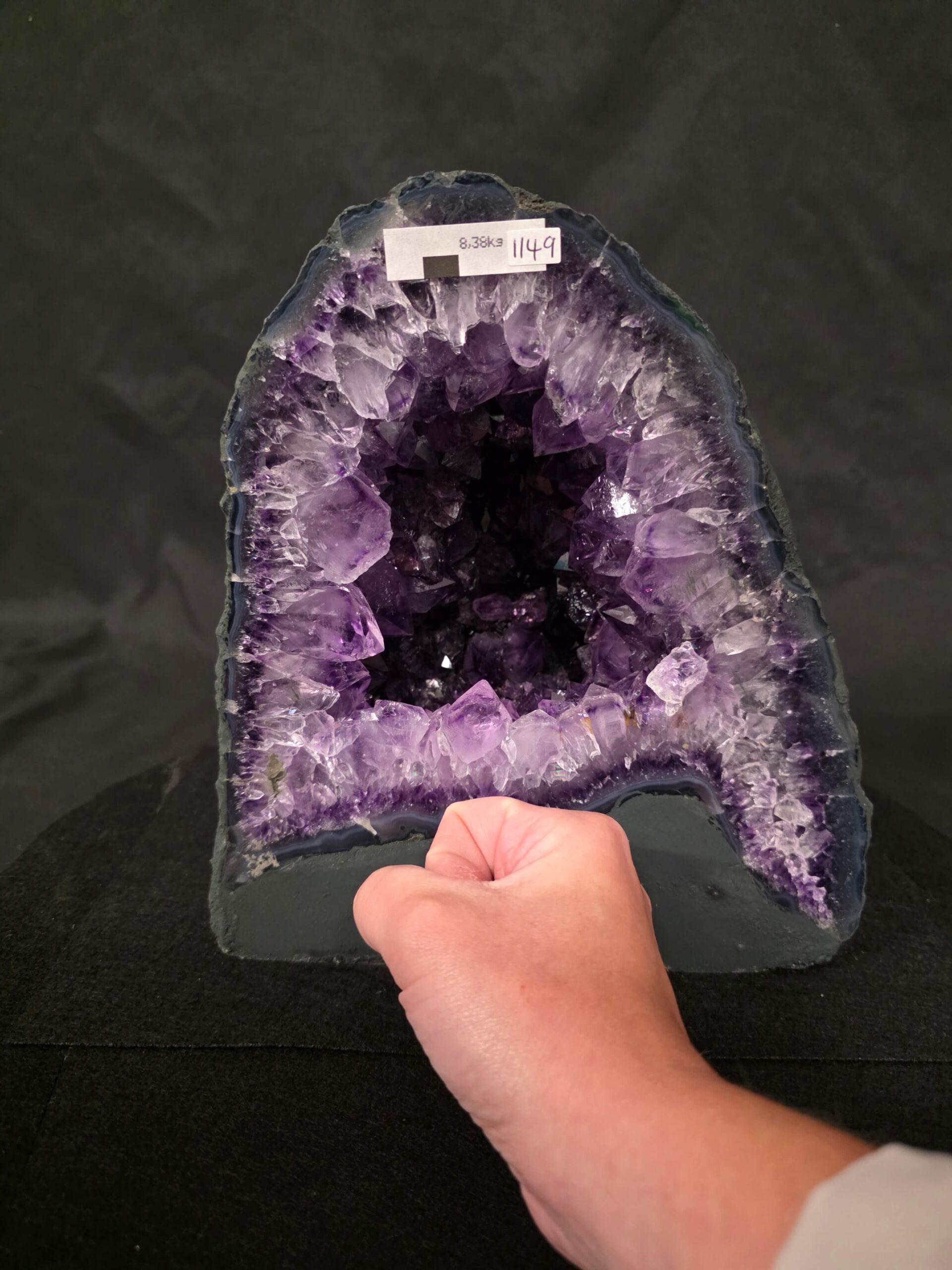 Amethyst Crystal Geode 1149 Premium Queen Grade 8.38kg H23xW21xD16cm - Image 5