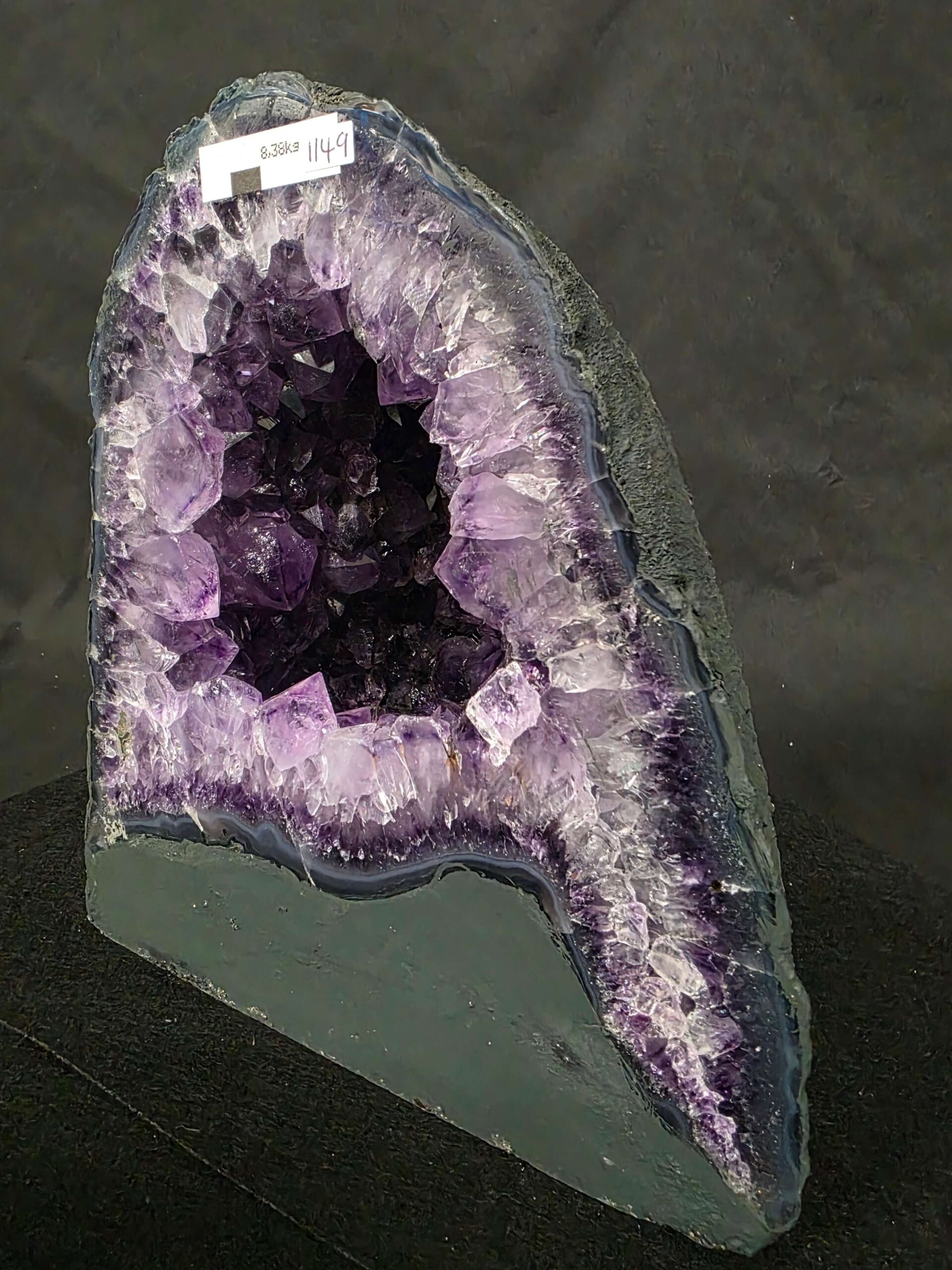 Amethyst Crystal Geode 1149 Premium Queen Grade 8.38kg H23xW21xD16cm - Image 8