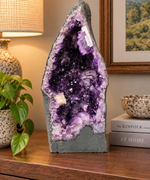 Amethyst Crystal Geode 1150 Premium Queen Grade 8.24kg H37xW16xD12cm
