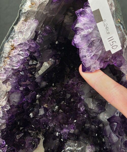 Amethyst Crystal Geode 1150 Premium Queen Grade 8.24kg H37xW16xD12cm - Image 9