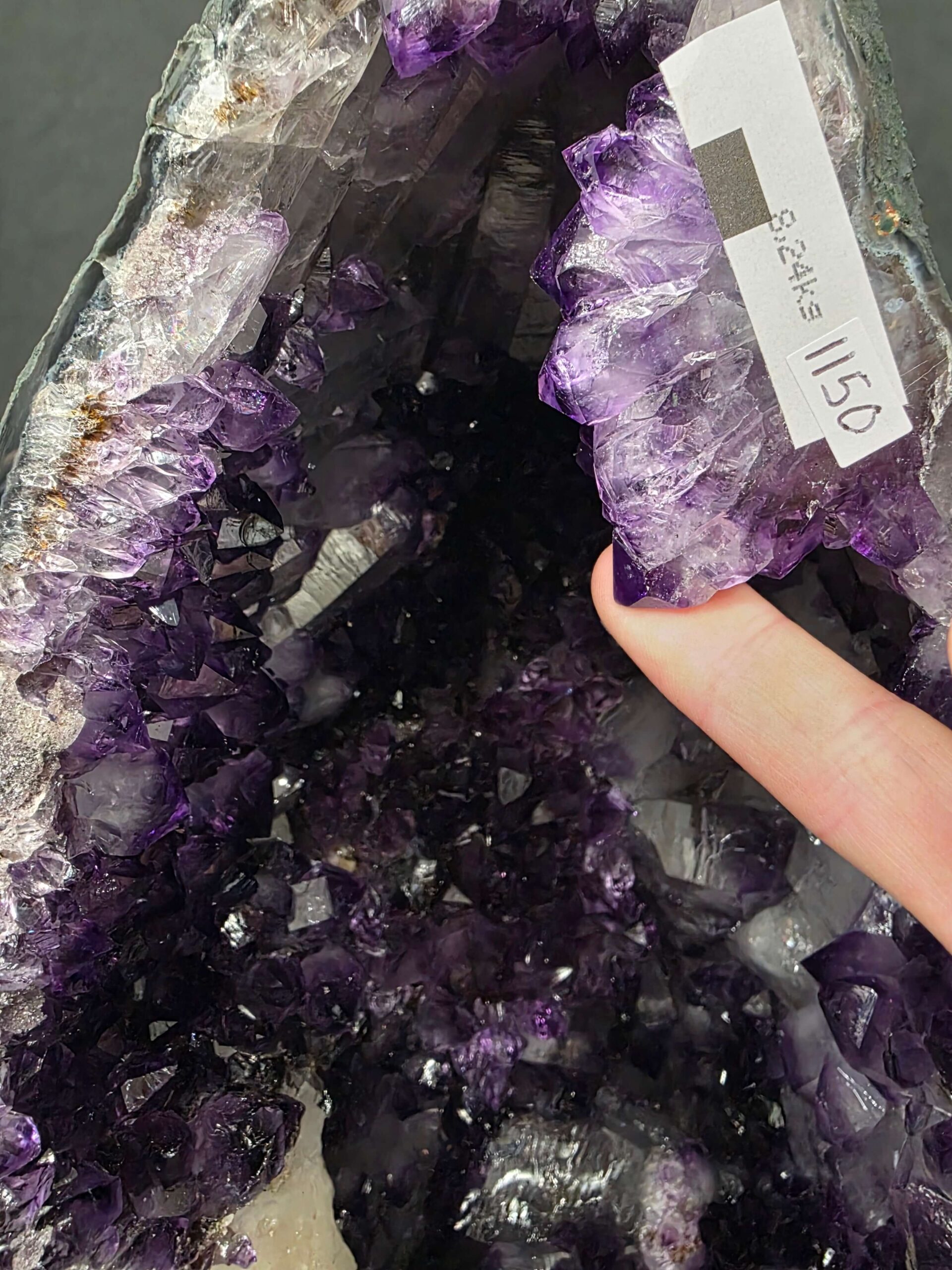 Amethyst Crystal Geode 1150 Premium Queen Grade 8.24kg H37xW16xD12cm - Image 9