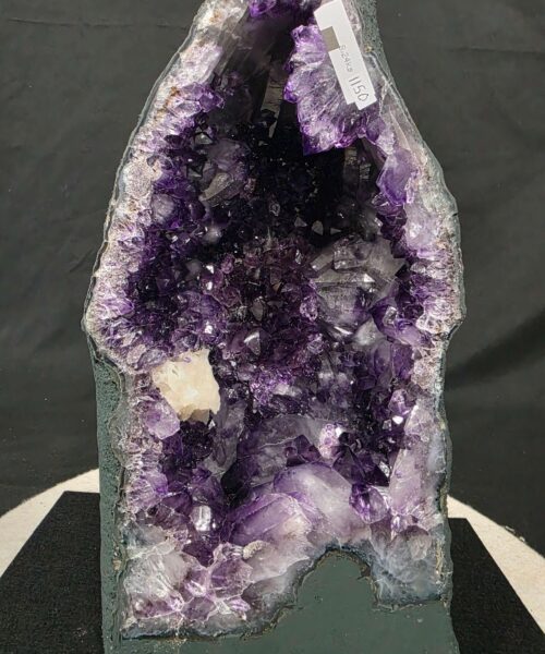Amethyst Crystal Geode 1150 Premium Queen Grade 8.24kg H37xW16xD12cm - Image 10