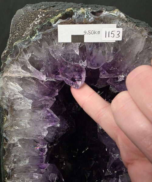 Amethyst Crystal Geode 1153 Premium Queen Grade 9.5kg H33xW17xD13cm - Image 8