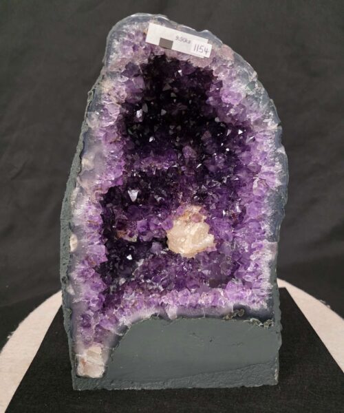 Alternative view of Amethyst Crystal Geode 1154 Premium Queen Grade 9.9kg H30xW19xD14cm