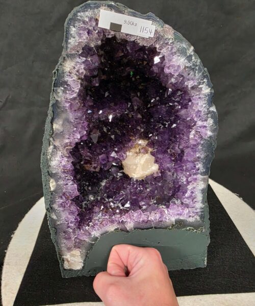 Amethyst Crystal Geode 1154 Premium Queen Grade 9.9kg H30xW19xD14cm - Image 5
