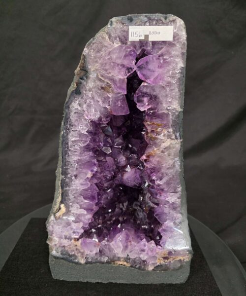 Amethyst Crystal Geode 1156 Premium Queen Grade 8.9kg H33xW19xD12cm - Image 2