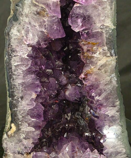 Amethyst Crystal Geode 1156 Premium Queen Grade 8.9kg H33xW19xD12cm - Image 6