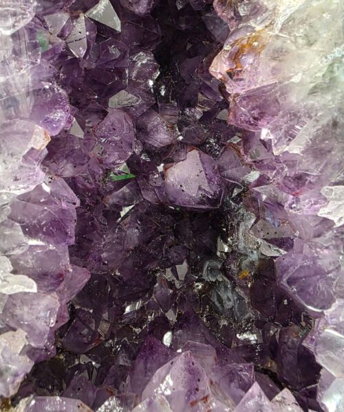 Amethyst Crystal Geode 1156 Premium Queen Grade 8.9kg H33xW19xD12cm - Image 8