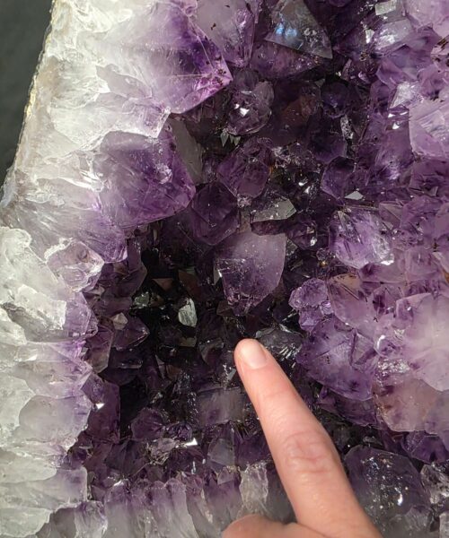 Amethyst Crystal Geode 1157 Premium Queen Grade 9.11kg H32xW23xD10cm - Image 10