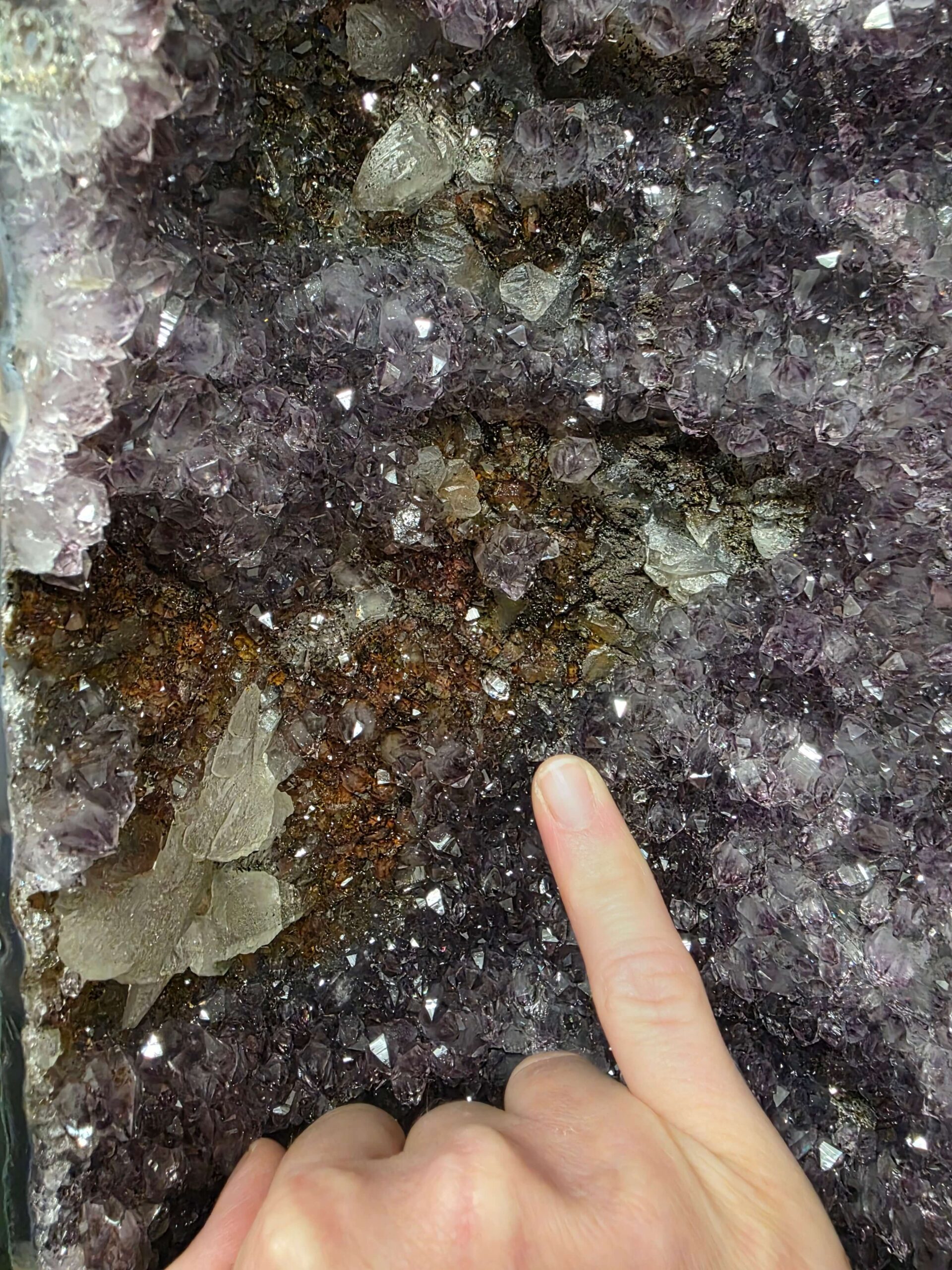 Tall Amethyst Crystal Geode 1161 Premium Queen Grade 9.54kg H61.5xW18xD9cm - Image 11