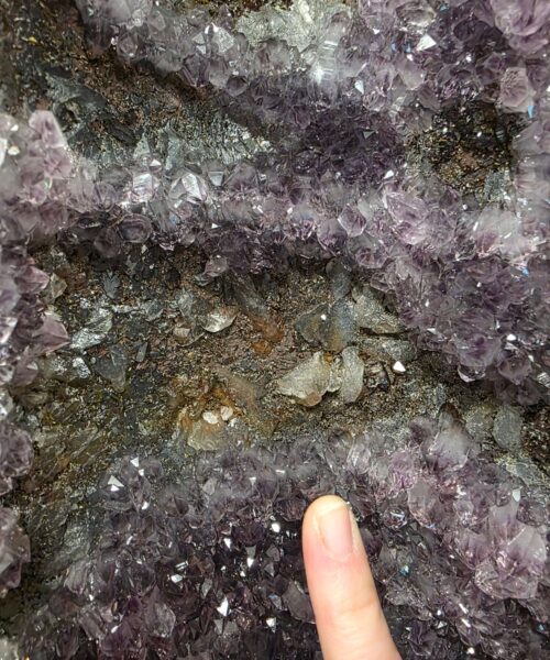 Tall Amethyst Crystal Geode 1162 Premium Queen Grade 9.54kg H66xW17xD10cm - Image 11